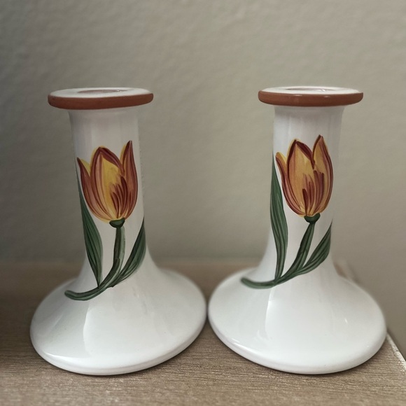 Terracotta Candlesticks Made In Portugal White Floral Set Of Two - Picture 1 of 5